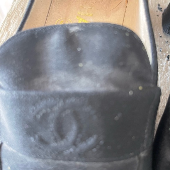 CHANEL vintage black dress loafers with classic styling need repair - Picture 2 of 10